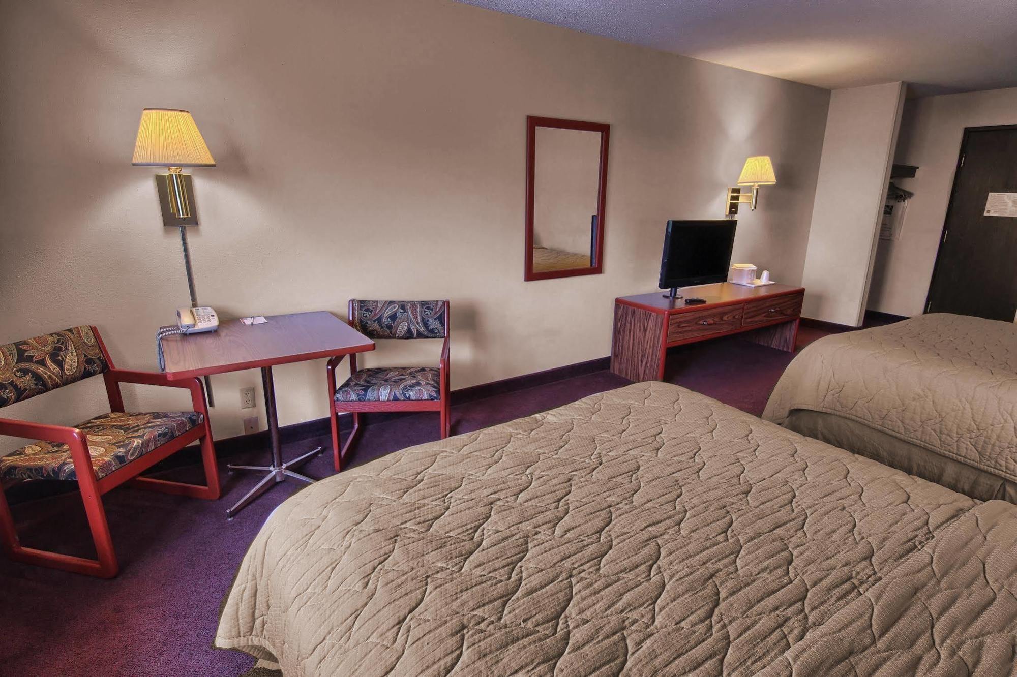 Quality Inn & Suites Danville Exterior foto