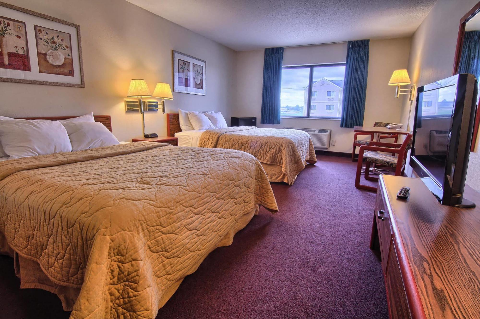 Quality Inn & Suites Danville Exterior foto
